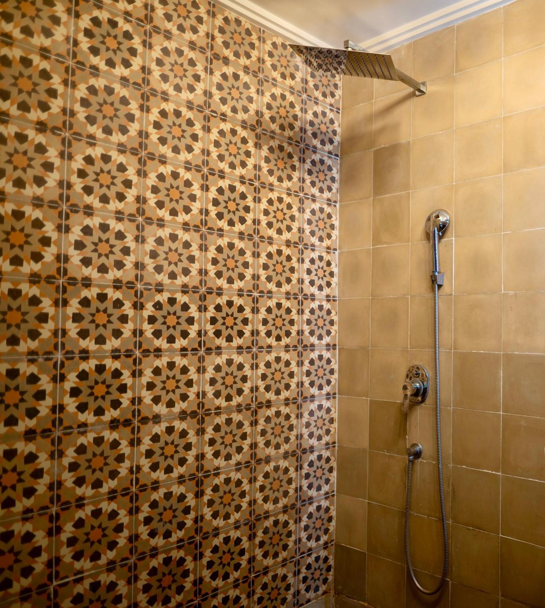 Dar Zohra-At The Door Of Africa. Apartment Tangier Bagian luar foto