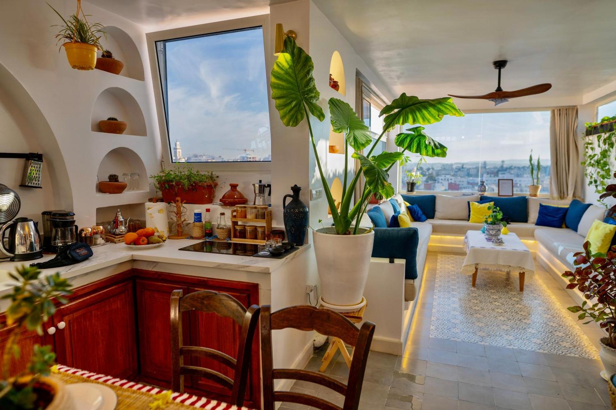 Dar Zohra-At The Door Of Africa. Apartment Tangier Bagian luar foto